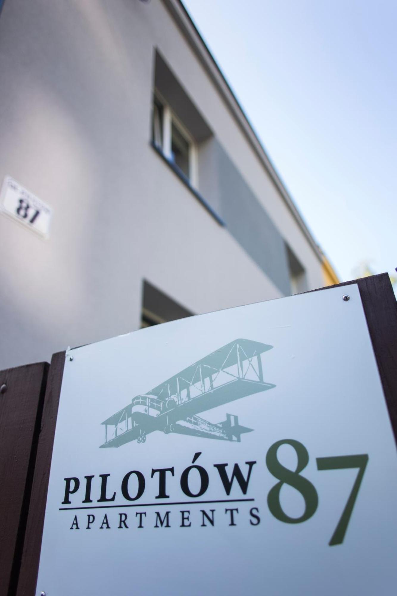 Pilotow 87 Apartments Krakau Buitenkant foto